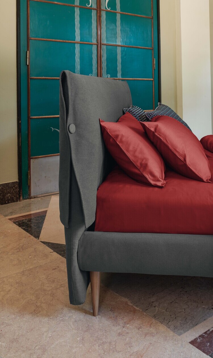 Lateral Cama Frances Esquina del Descanso