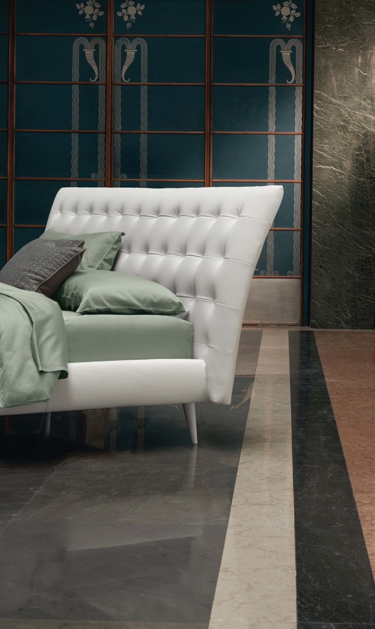 Lateral Cama Tamara Esquina del Descanso